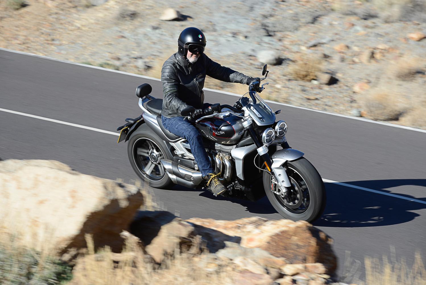 TRIUMPH ROCKET 3 GT/R 2020 : UNE FUSÉE DOCILE!