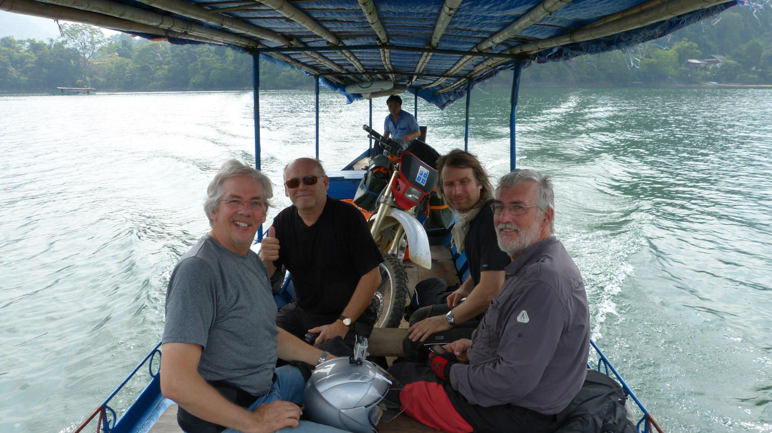 Voyage de Moto au Bord de la Chine