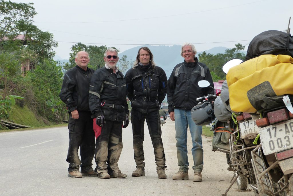 Voyage de Moto au Bord de la Chine