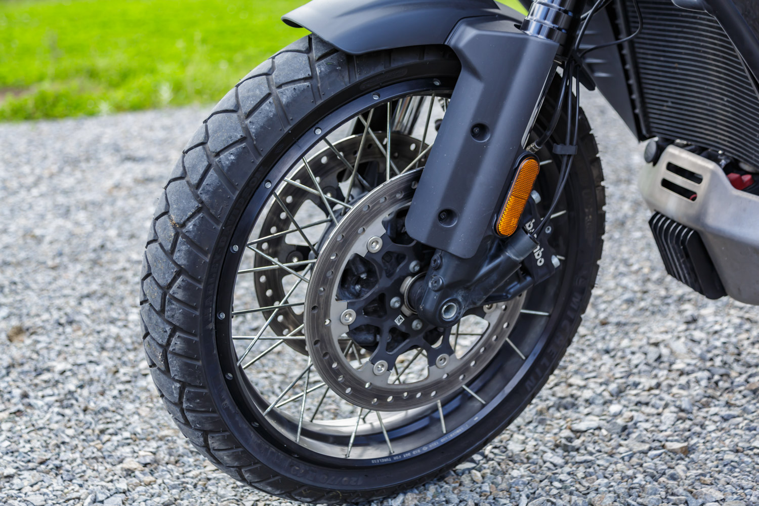 Top 5 des modifications à faire pour augmenter la sécurité à moto