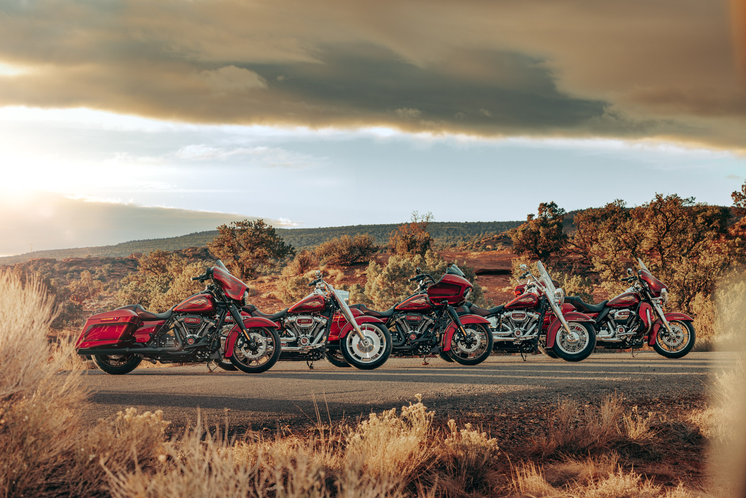 HARLEYDAVIDSON MOTOS 2023 Custom Tour Magazine