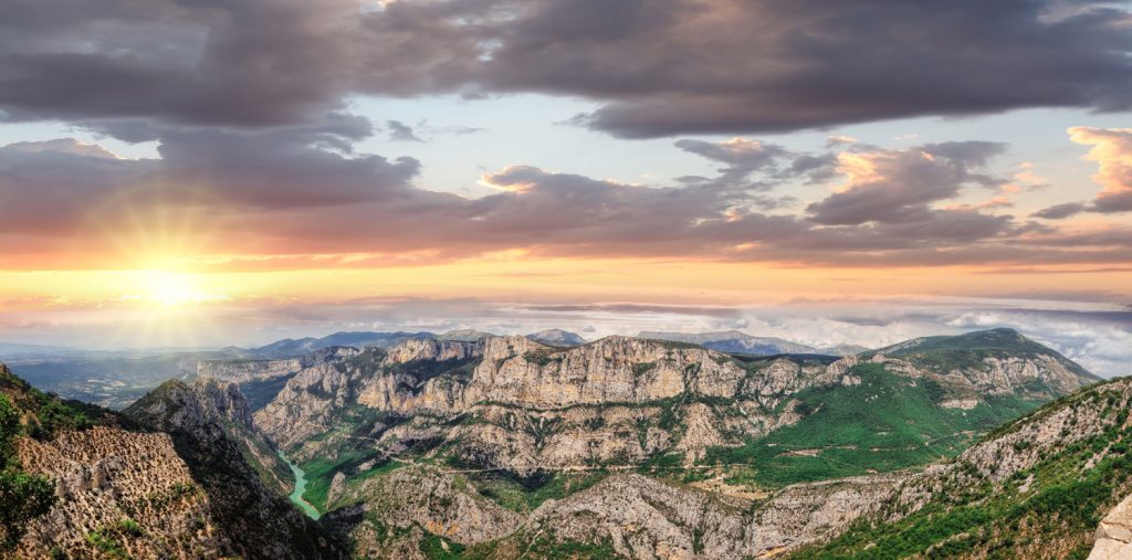 Les-gorges-du-Verdon-le-Grand-Canyon-d’Europe