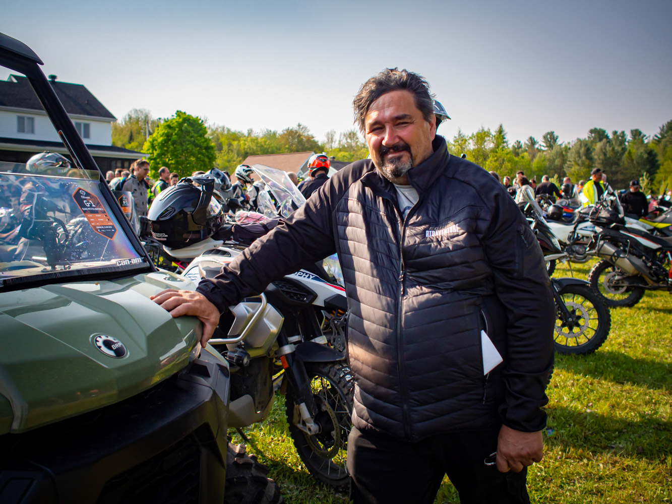 La-Classique-Moto-2023-:-le-plus-grand-rassemblement-de-motos-aventure-a-encore-frappé-!