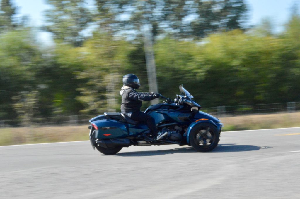 Can-Am Spyder F3-T 2023 essai