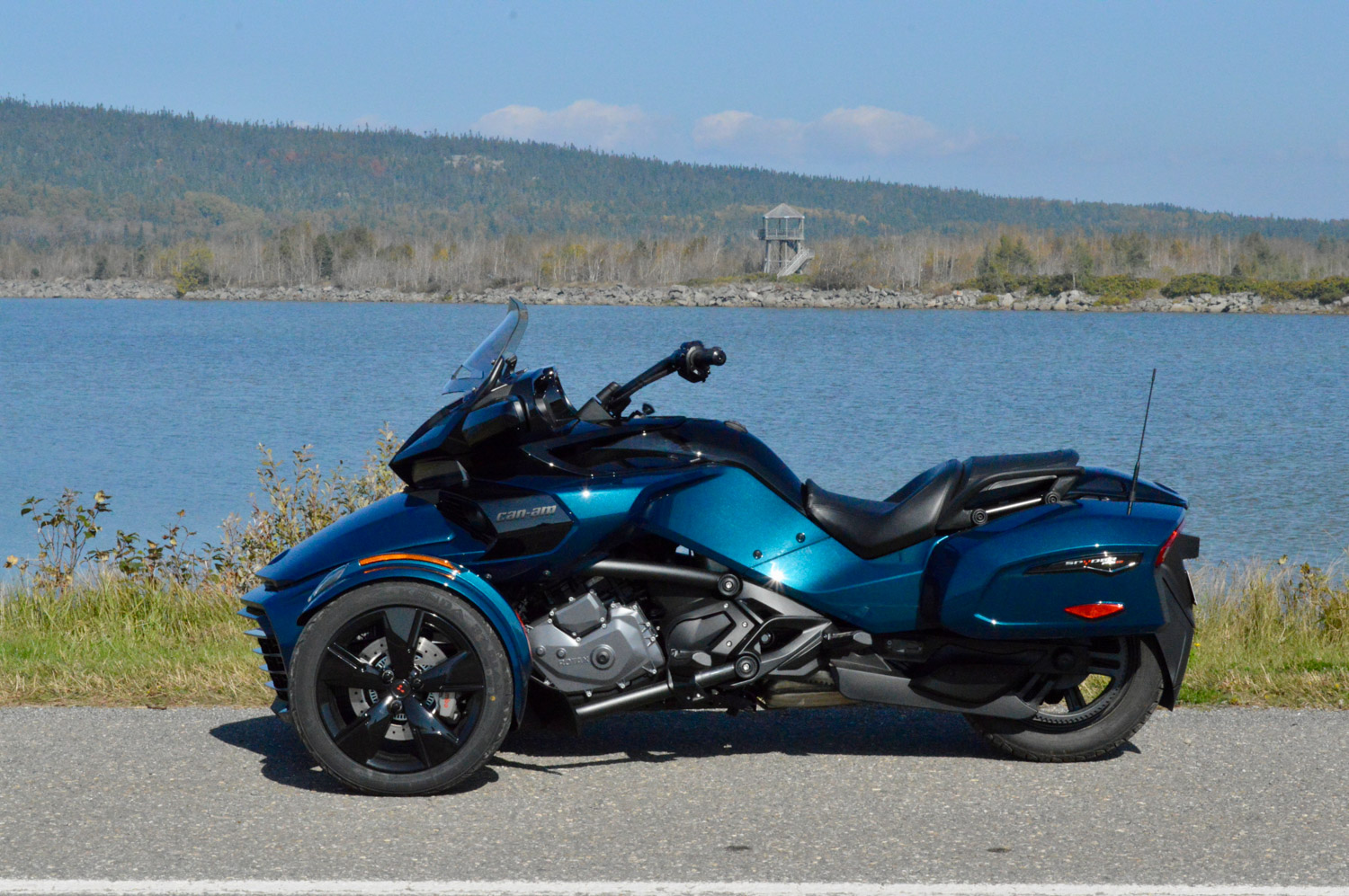 Can-Am-Spyder-F3-T-2023-essai