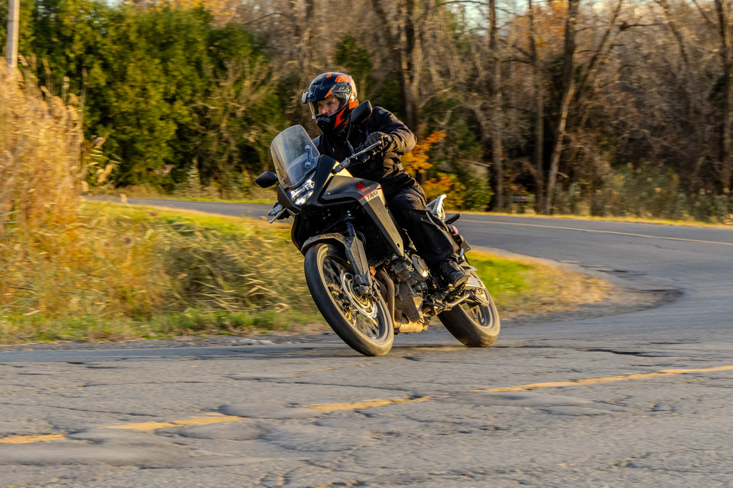 Honda-Transalp-2024 --enfin-de-retour-au-Canada