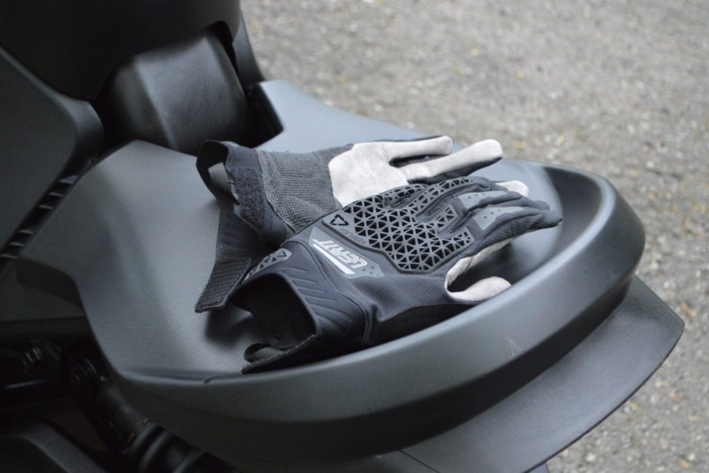 Essai des gants Leatt ADV Rally 5.5