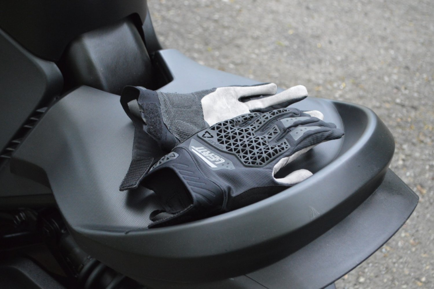 Essai des gants Leatt ADV Rally 5.5
