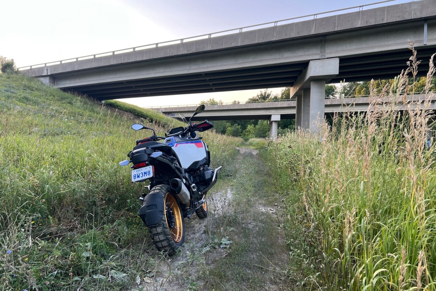 Essai des BMW R1300 GSA et GSA ASA 2025