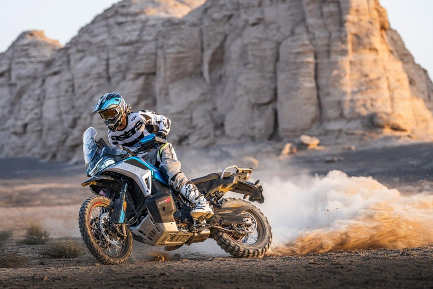 CFMOTO 1000MT-X – Photo constructeur