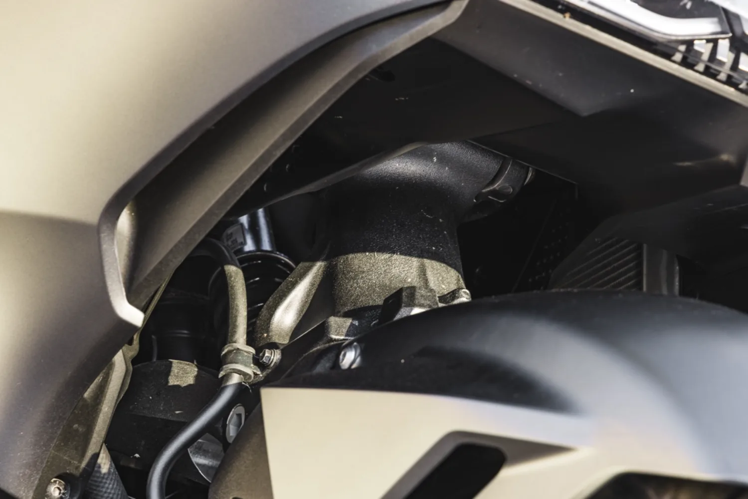 La suspension à doubles fourchettes exclusive à Honda.