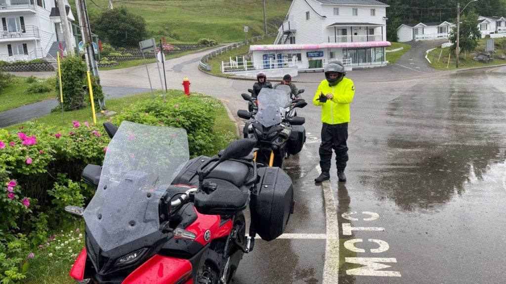 Certaines surfaces peuvent devenir aussi glissantes qu’une patinoire