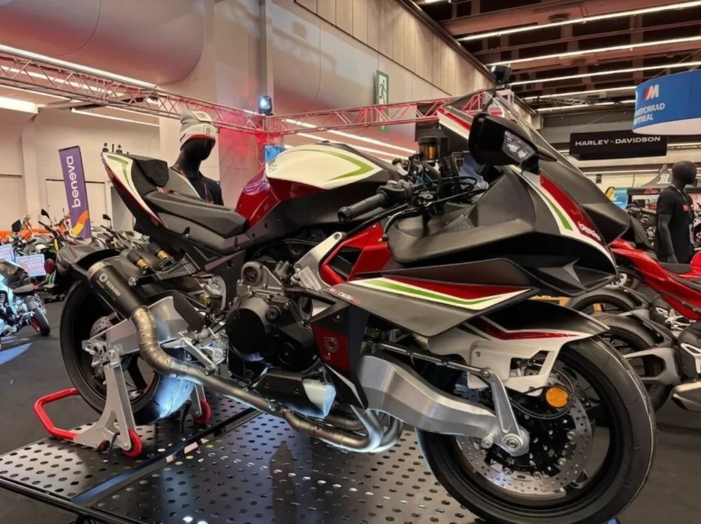 Bimota H2 – grande taille