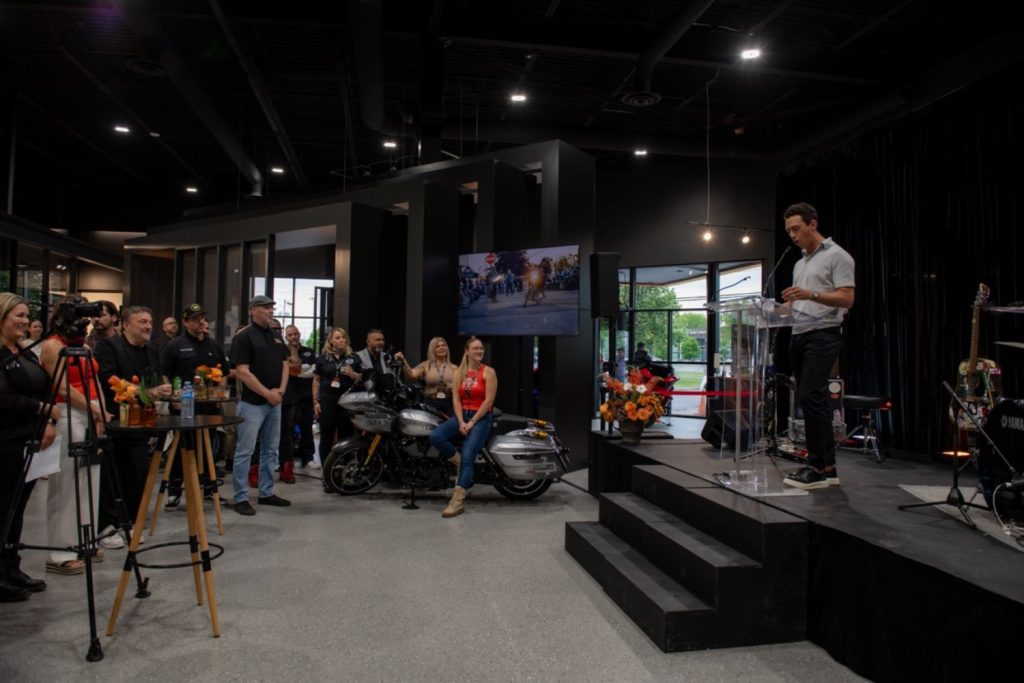 Inauguration chez Léo Harley-Davidson (photo PMV)